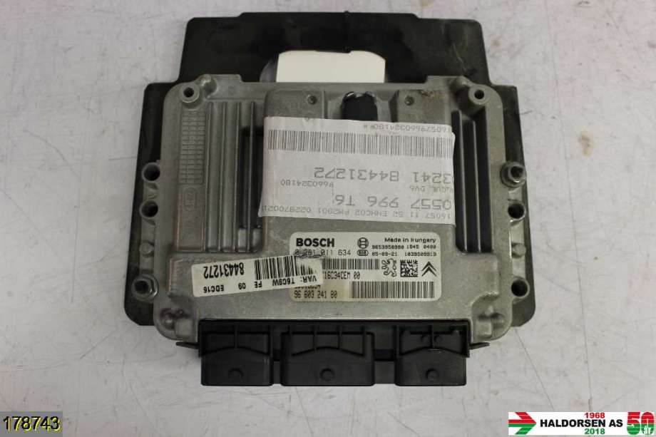 Styreenhet motor til Peugeot 307 2005-2008 (Fase 2) (PEUGEOT|0 281 011 634|)