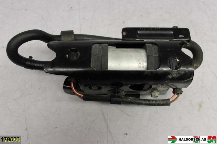 Dieselpumpe til VW Caddy, 2010-2015 (Type III, Fase 2)  (VW CADDY|5N0 906 129 B)