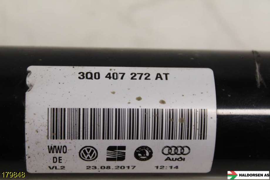 Drivaksel høyre foran til VW Touran 2015-2021 (Type II)  (VOLKSWAGEN TOURAN|3Q0 407 272 AT|)