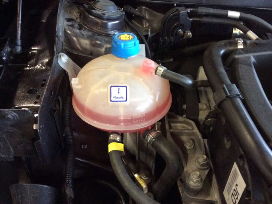 Ekspansjonstank til Alfa Romeo Giulietta, 2010-2018  (ALFA ROMEO|)