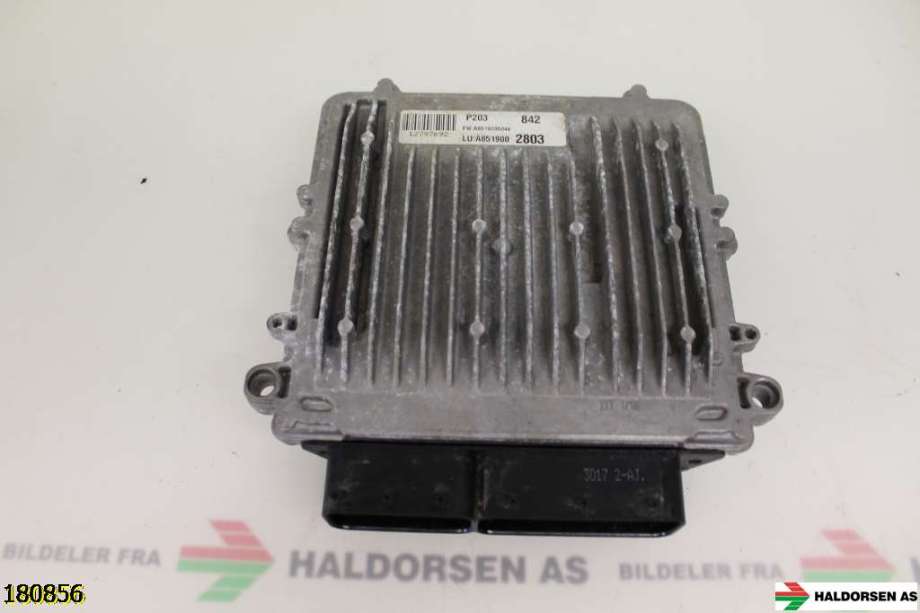 Styreenhet motor til Mercedes Vito 2014-->> (W447) (W447) (MERCEDES|A 651 900 28 03|)