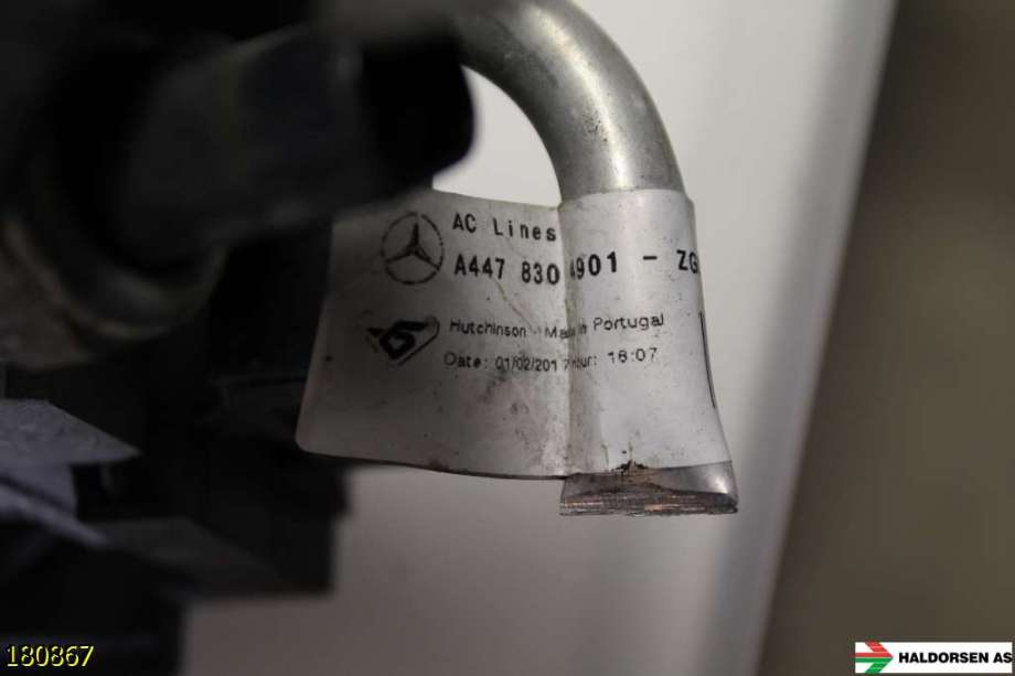 Aircondition radiator til Mercedes Vito 2014-->> (W447) (W447) (MERCEDES|A447 830 4901|)