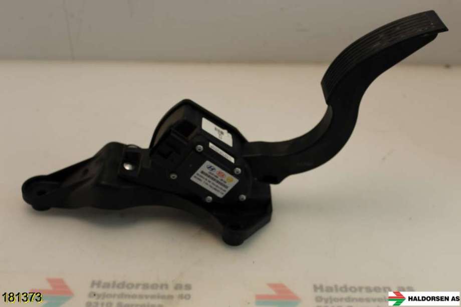 Pedal gass til Hyundai Santa Fe, 2006-2009 (Type II, Fase 1) (HYUNDAI|CA10149A-2B100)