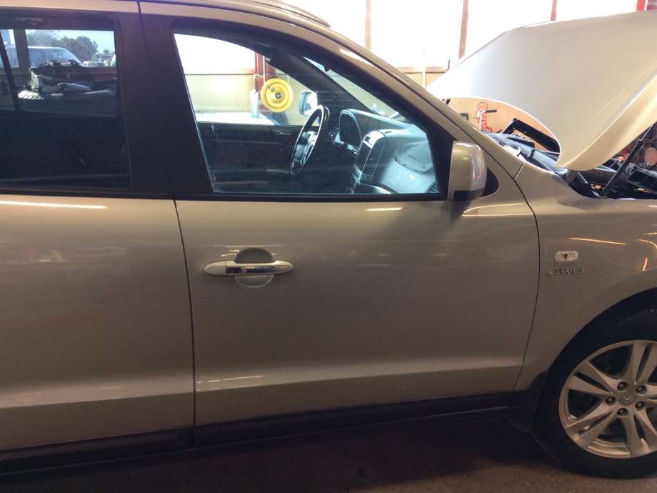 Dør høyre foran til Hyundai Santa Fe, 2006-2009 (Type II, Fase 1) (HYUNDAI|76004 2B020)