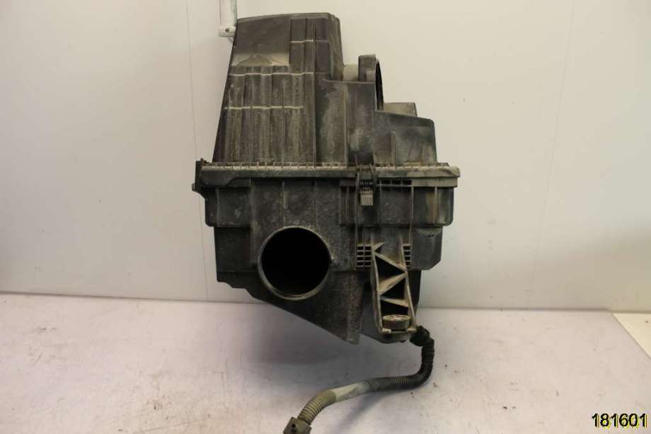 Luftfilterboks til VW Transporter / Caravelle 2003-2009 (Fase 1) (T5) (T5) (VOLKSWAGEN|)