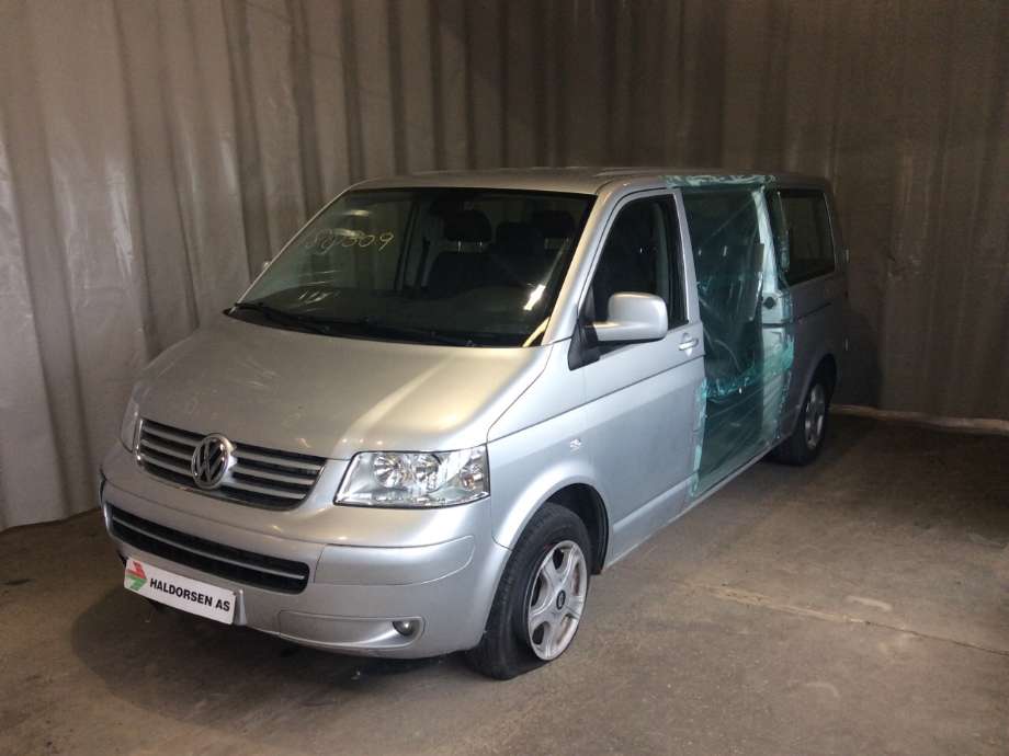 Aircondition kompressor til VW Transporter / Caravelle 2003-2009 (Fase 1) (T5) (T5) (VOLKSWAGEN|7H0 820 805 F|)