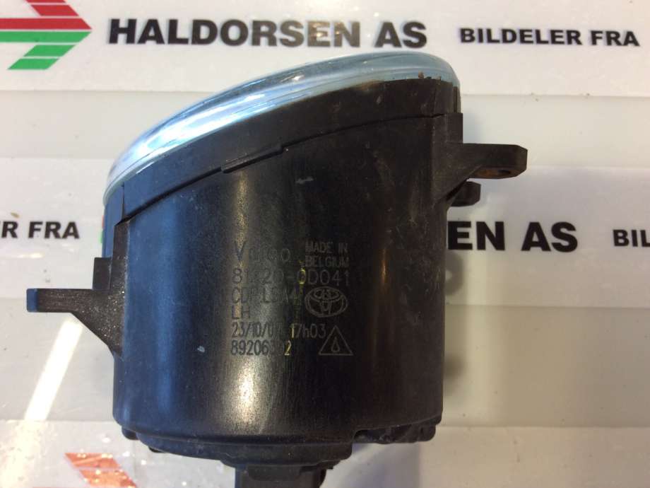 Tåkelykt venstre foran til Toyota Corolla 2007-2013  (TOYOTA|)