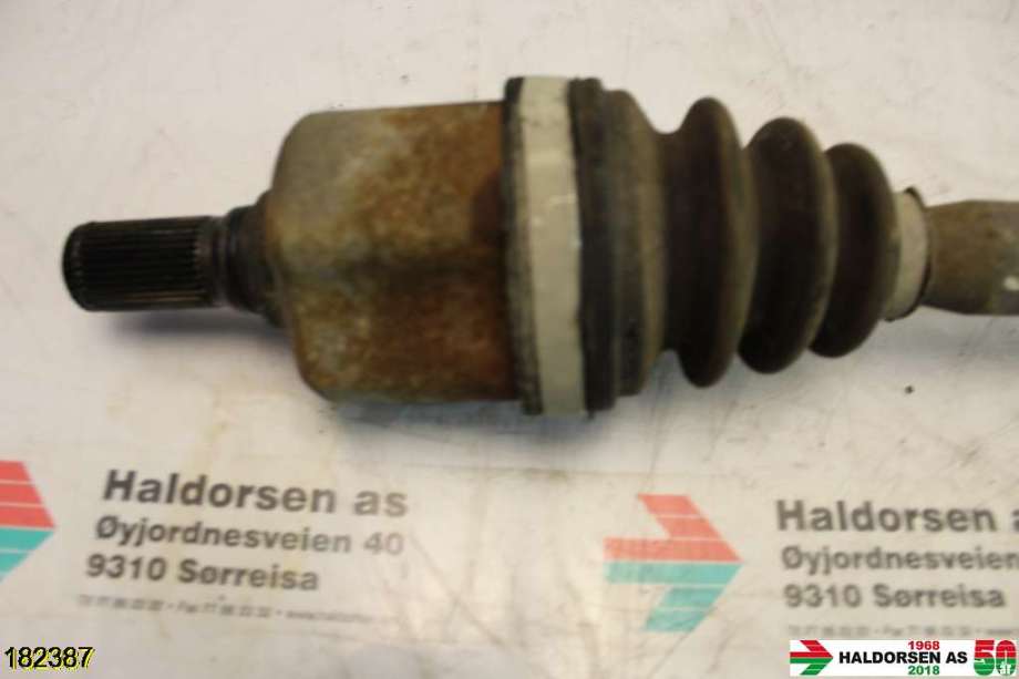 Drivaksel venstre foran til Ford Focus 2004-2007 (Type II, Fase 1) (FORD|1479771|)