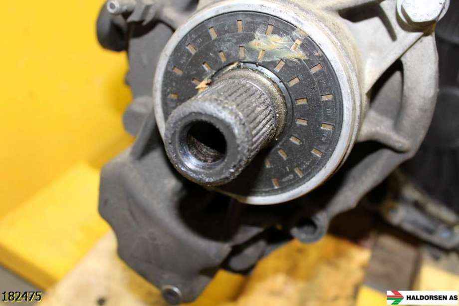 Girkasse manuell 6-trinn til VW Tiguan 2007-2011 (Type I, Fase 1)  (VOLKSWAGEN|0A6 300 044 Q|)