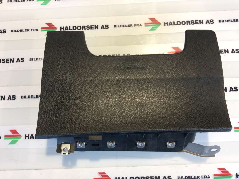 Airbag kne til Toyota RAV4, 2013-2015 (Type IV, Fase 1) (TOYOTA|)