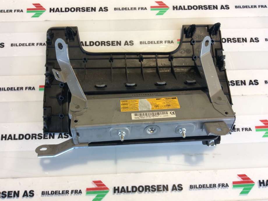 Airbag kne til Toyota RAV4 2013-2015 (Type IV, Fase 1) (TOYOTA|)