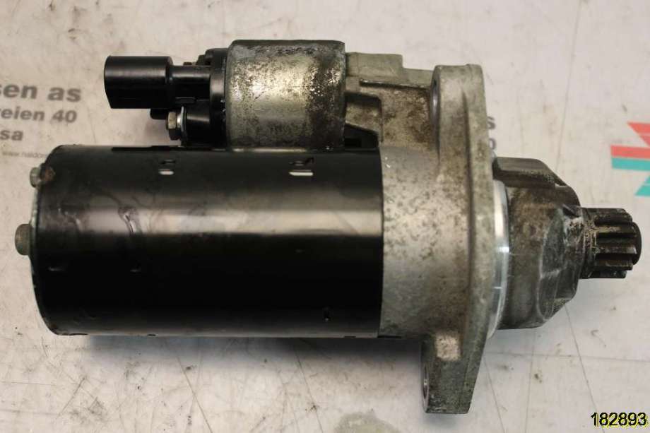 Starter diesel til VW Transporter / Caravelle 2009-2015 (Fase 2) (T5) (T5) (VOLKSWAGEN|02M 911 024 P|)