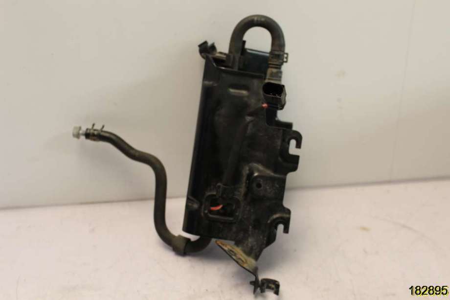 Dieselfilterholder til VW Transporter / Caravelle 2009-2015 (Fase 2) (T5) (T5) (VOLKSWAGEN|1K0 906 089 A|)