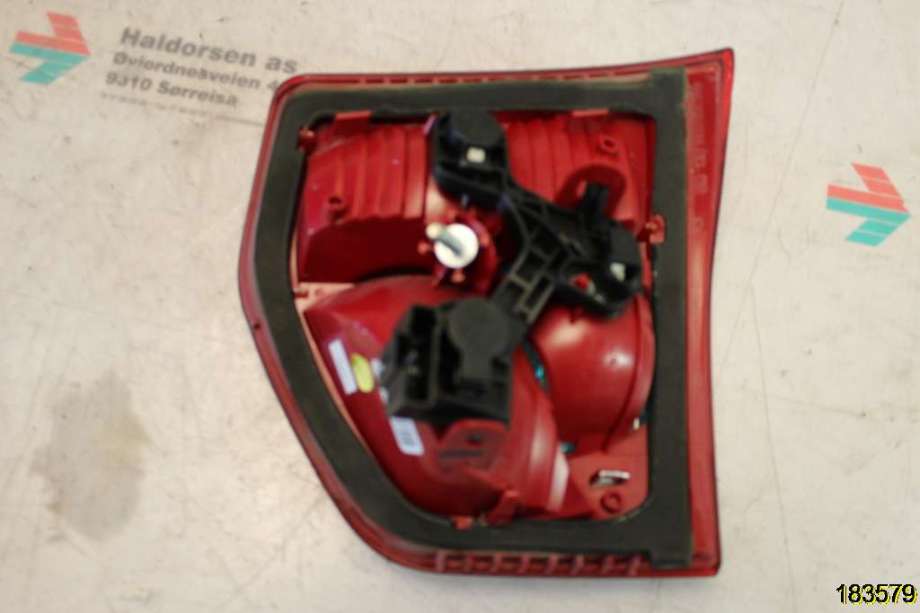 Baklykt venstre indre til Citroën C5 2008-2017 (Type II)  (CITROEN|9671811480-00|)