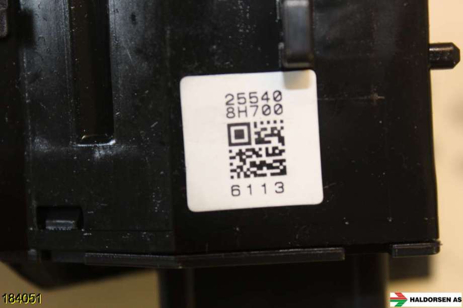 Bryter blink til Nissan X-Trail 2002-2007 (T30) (T30) (NISSAN|255408H700|)