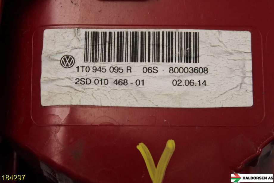 Baklykt venstre til VW Touran 2010-2015 (Type I, Fase 3)  (Touran 1,6
Blue Motion
TOU|1T0 945 095 R|)