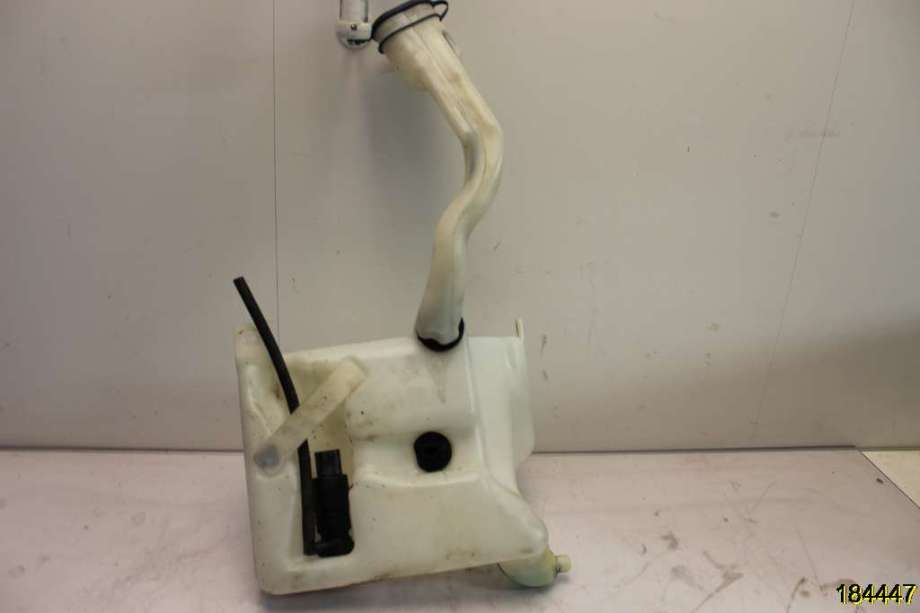 Spylertank til Mercedes C-Klasse, 2004-2007 (Fase 2) (W203) (W203) (MERCEDES|A 203 860 00 60)