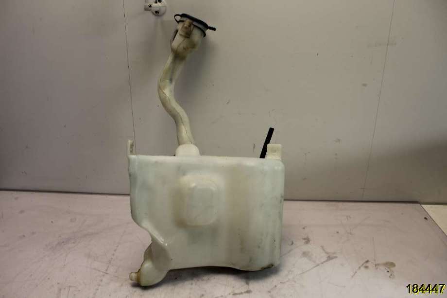 Spylertank til Mercedes C-Klasse 2004-2007 (Fase 2) (W203) (W203) (MERCEDES|A 203 860 00 60|)