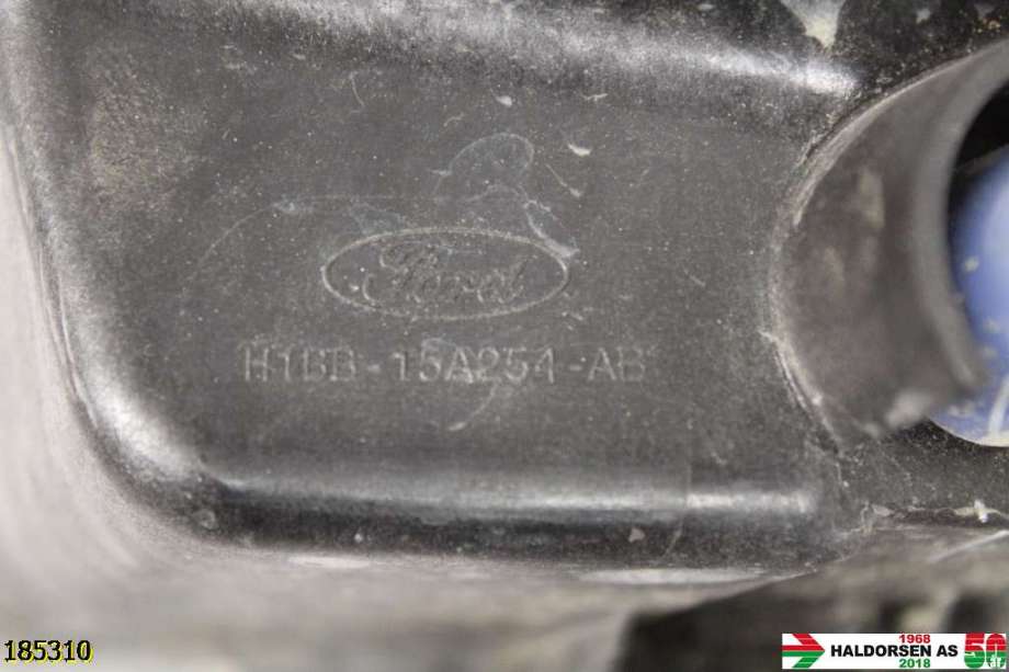 Tåkelykt høyre foran til Ford Fiesta 2017-->> (Type VII)  (FORD|H1BB-15A254-AB|2112660|89250821)