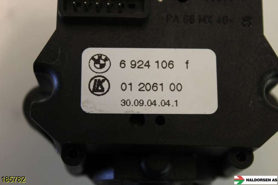 Bryter visker til BMW 5-Serie 2003-2010 (E60/E61) (E60/E61) (BMW|6 924 106 F|01 2061 00|)