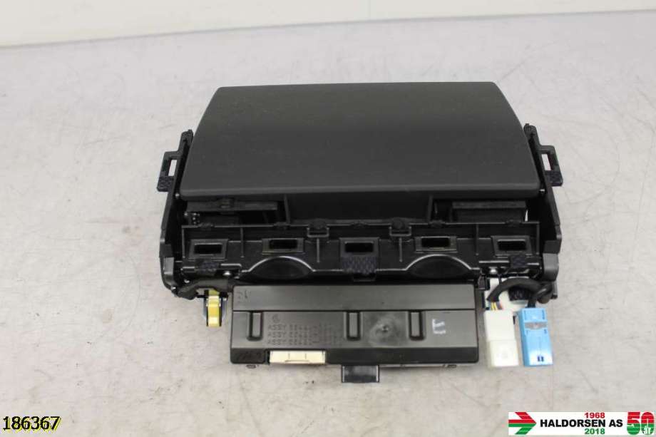 Bilstereo navigasjon til Lexus CT 2010-2020  (LEXUS|55420-76010|)
