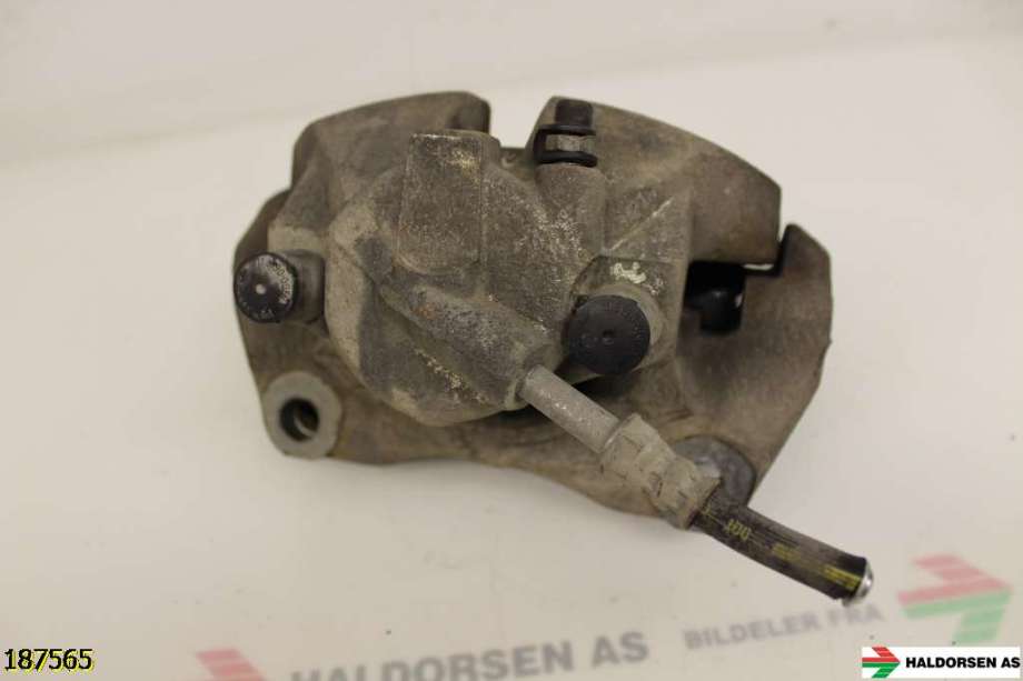 Bremsecaliper høyre foran til VW Transporter / Caravelle 2003-2009 (Fase 1) (T5) (T5) (VOLKSWAGEN|7L6 615 124 F|)