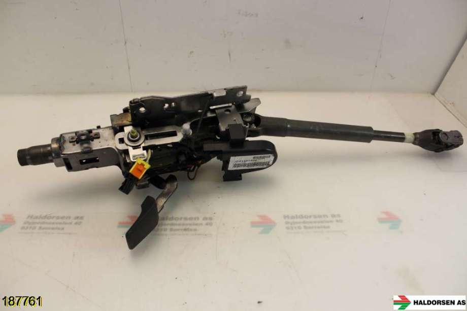 Rattaksel til VW Touran, 2003-2006 (Type I, Fase 1)  (VOLKSWAGEN|)