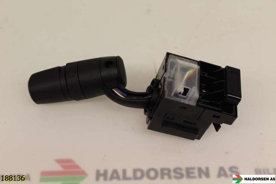 Bryter visker til Mazda 6 2015-2018 (Type III, Fase 2) (MAZDA|17J409|)