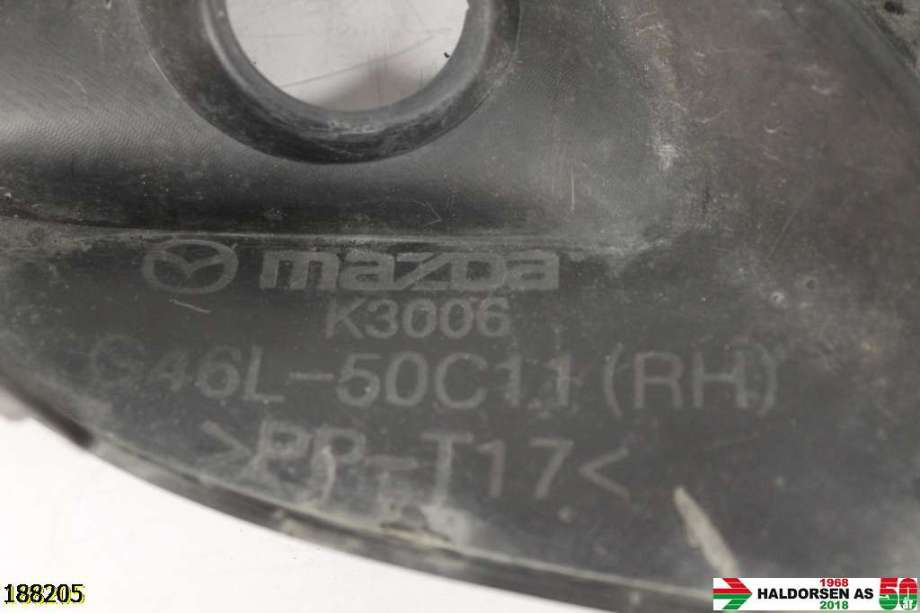 Grill til Mazda 6 2015-2018 (Type III, Fase 2)  (MAZDA|G46L-50-C11|)