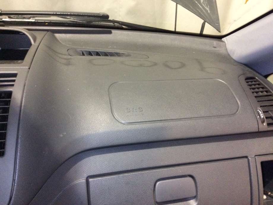 Airbag passasjer til Mercedes Vito/Viano 2010-2014 (Fase 2) (W639) (W639) (MERCEDES|A 639 860 00 02|)