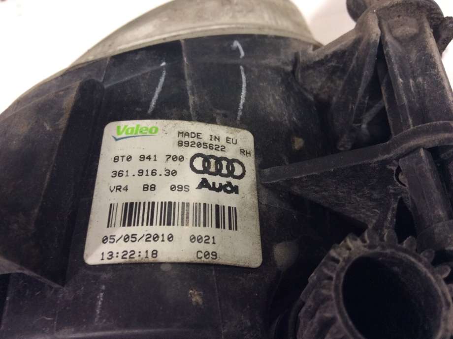 Tåkelykt høyre foran til VW CC 2008-2012 (PASSAT CC) (PASSAT CC) (VOLKSWAGEN|)