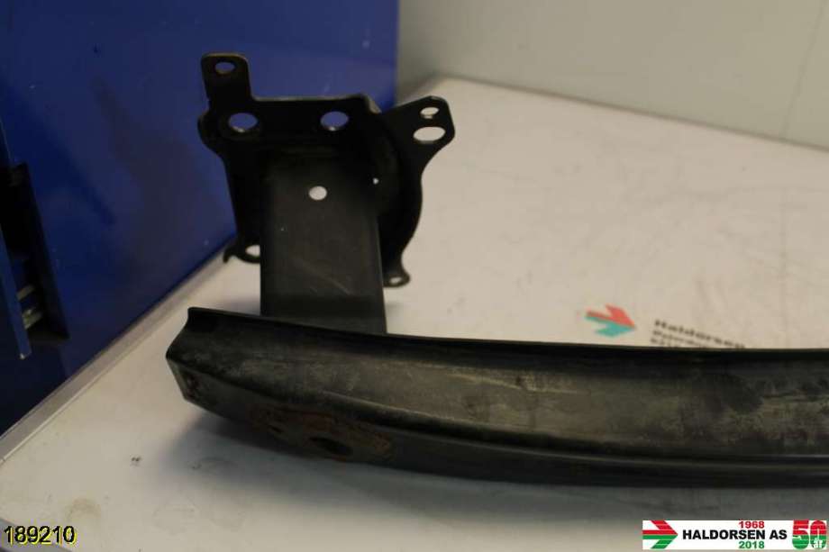 Støtfangerforsterkning foran til VW Touran 2003-2006 (Type I, Fase 1)  (VOLKSWAGEN|1T0 807 109 B|)