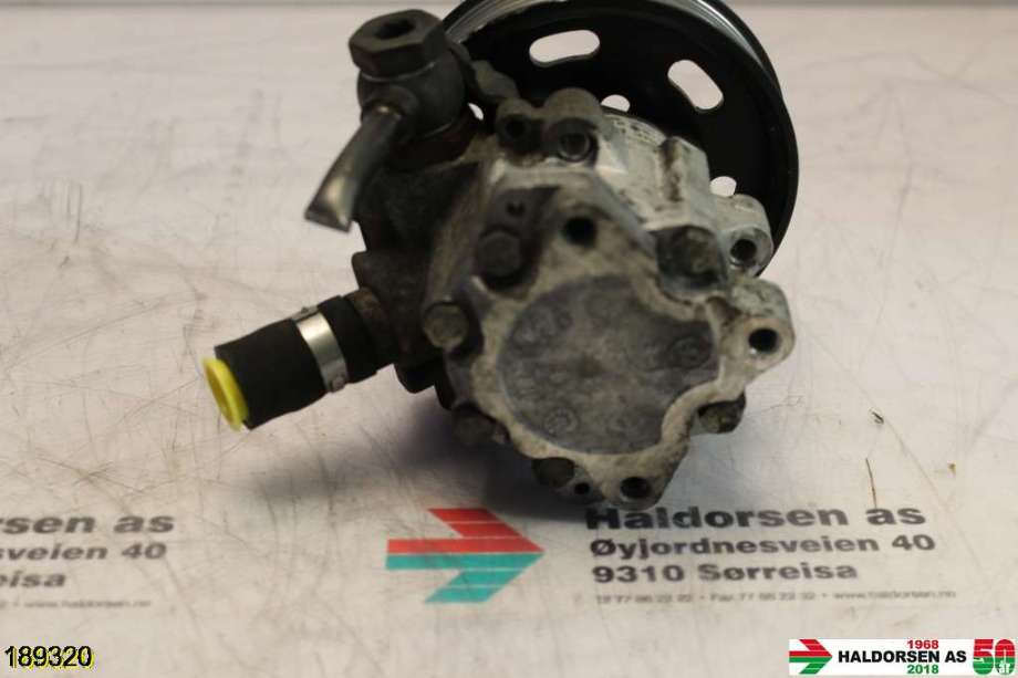 Servo pumpe mekanisk til Audi A4 2004-2008 (Type III) (B7) (B7) (AUDI|8E0145155N|)