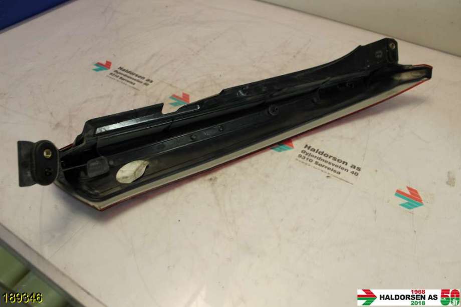 Baklykt venstre til Volvo XC90 2002-2006 (Type I, Fase 1)  (VOLVO|30678220|)