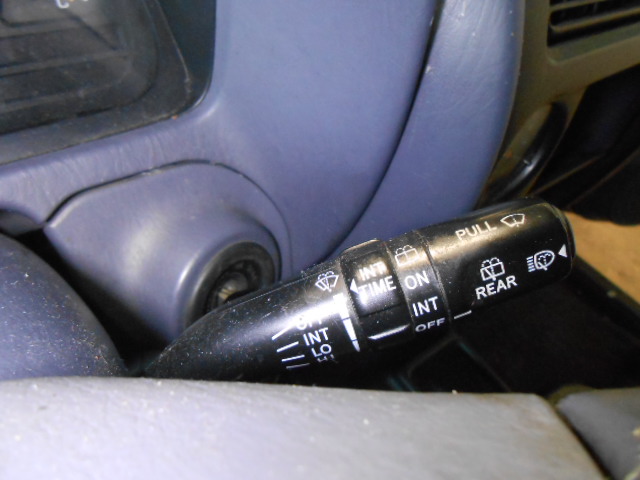 Bryter visker til Toyota Land Cruiser 100, 1998-2007 (TOYOTA|17A164 LH)