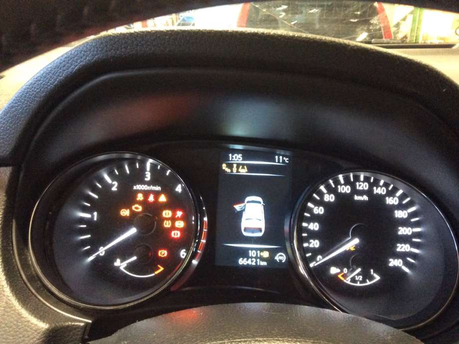 Instrumentpanel til Nissan Qashqai, 2014-2021 (Type II)  (NISSAN|24810-4EL2A)