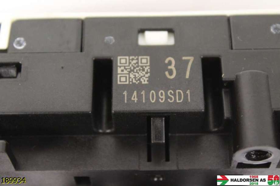 Bryter combi til Nissan Qashqai 2014-2021 (Type II)  (NISSAN|25560-4EA2B|)
