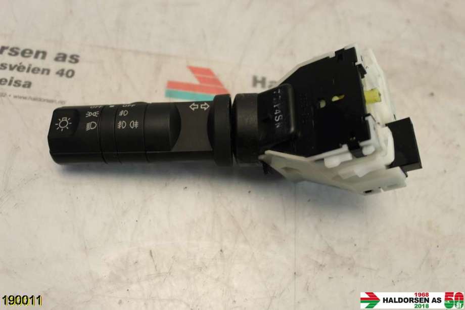 Bryter visker til Nissan Navara 2005-2010 (Fase 1) (D40) (D40) (NISSAN|)