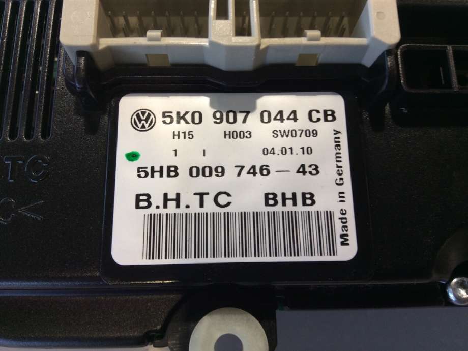 Varmeapparat betjening til VW Passat 2005-2010 (B6) (B6) (VOLKSWAGEN|5K0 907 044 CB ZJU|)