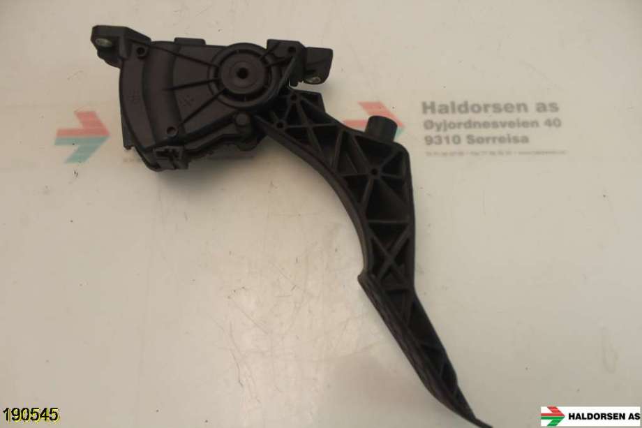 Pedal gass til VW Transporter / Caravelle 2003-2009 (Fase 1) (T5) (T5) (VOLKSWAGEN|7H1 721 503|)