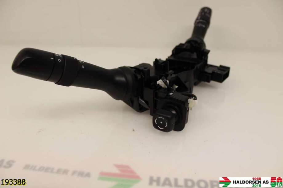 Bryter blink til Toyota Land Cruiser 150 2014-->> (Fase 2)  (TOYOTA|)