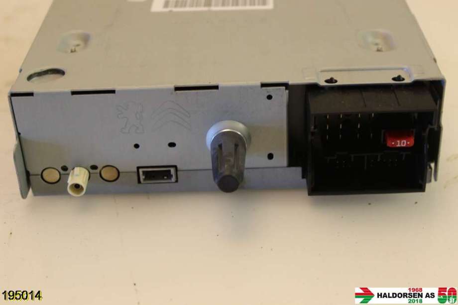Bilstereo til Peugeot Partner 2008-2015 (Type II, Fase 1)  (PEUGEOT|16 128 885 80|16 161 448 80|)
