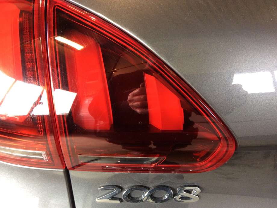 Baklykt venstre indre til Peugeot 2008, 2013-2019 (Type I)  (PEUGEOT|98 147 584 80)
