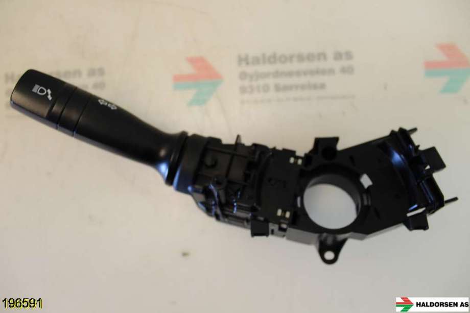 Bryter blink til Hyundai i40 2012-2017  (HYUNDAI|93410 3Z000|)