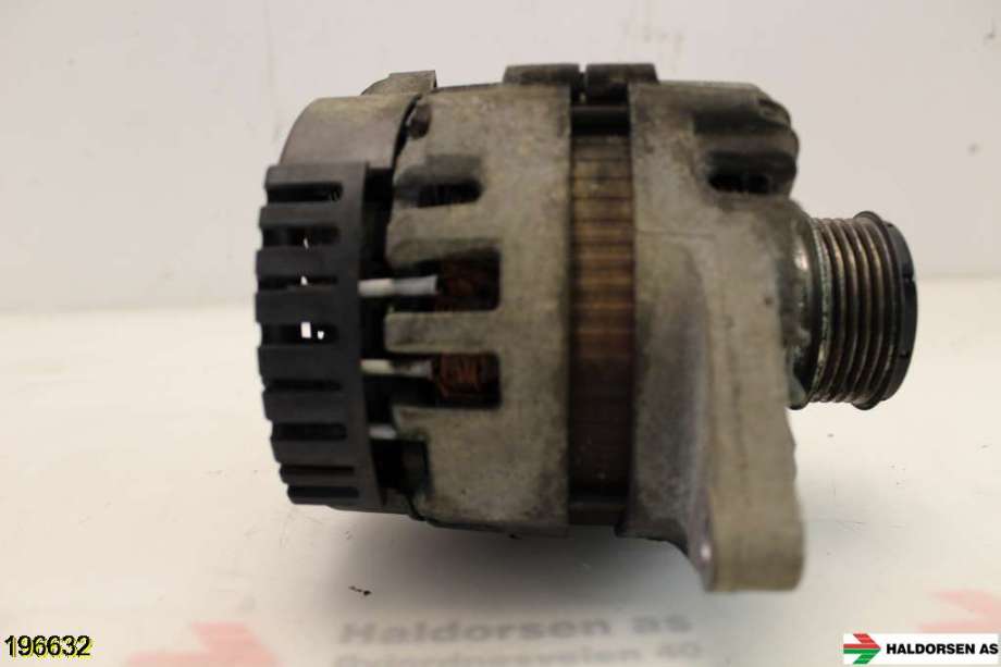 Dynamo til Hyundai i40 2012-2017  (HYUNDAI|373002A800|)