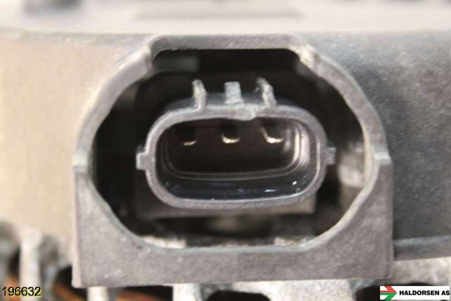Dynamo til Hyundai i40 2012-2017  (HYUNDAI|373002A800|)