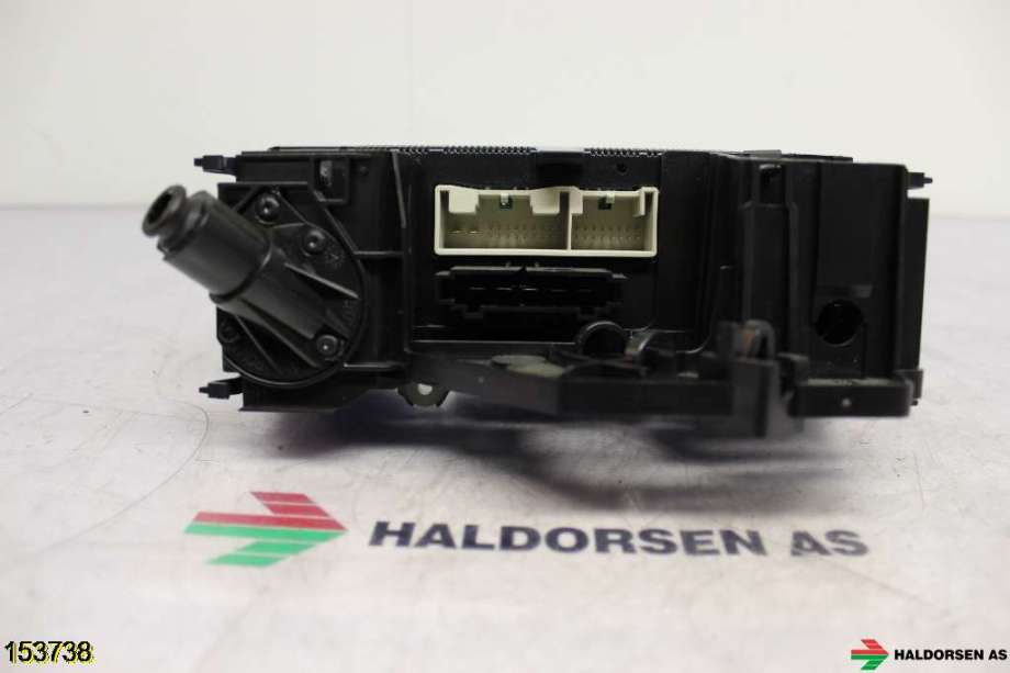 Varmeapparat betjening til VW Passat 2005-2010 (B6) (B6) (VOLKSWAGEN|3C1 820 045|)