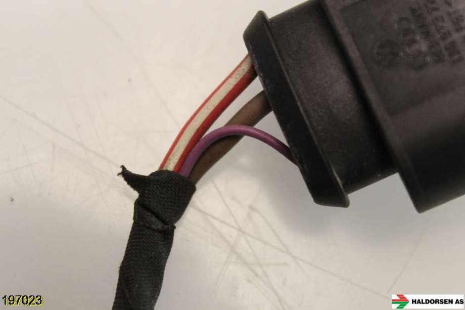 Viskermotor frontrute til VW Passat 2005-2010 (B6) (B6) (VOLKSWAGEN|3AB 955 023 A|)