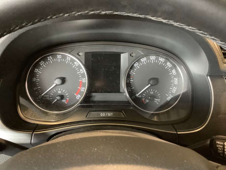Instrumentpanel til Škoda Fabia, 2014-2021 (Type III) (SKODA|6V0 920 741)