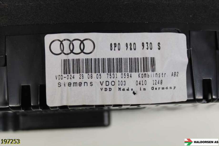 Instrumentpanel til Audi A3 2003-2008 (Type II, Fase 1)  (AUDI|8P0 920 930 S|)